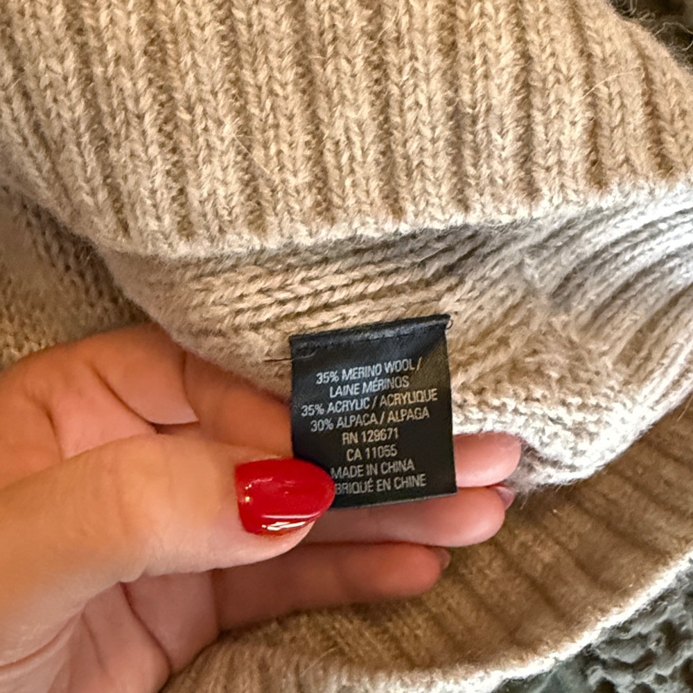 360Sweater - Picture 4 of 4